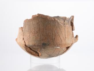Carinated bowl