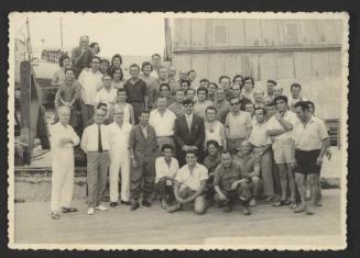 Minister Lorry Sant visit to Manoel Island Yacht Yard (Malta)  group photo with employees