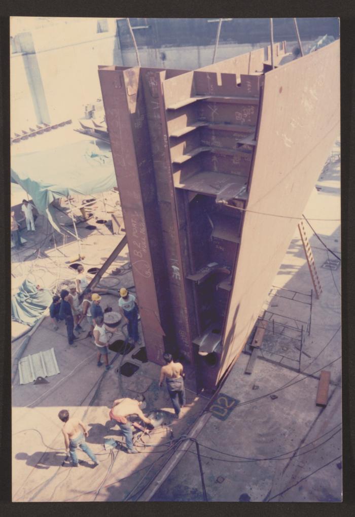 Malta Shipbuilding (MSCL) Erecting of Russian vessel Hull 167 Port block in dock