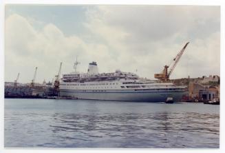 Malta Shiprepair Yard - passenger Ship "Saga Rose" renamed Ship "Sagafjord" entering drydock