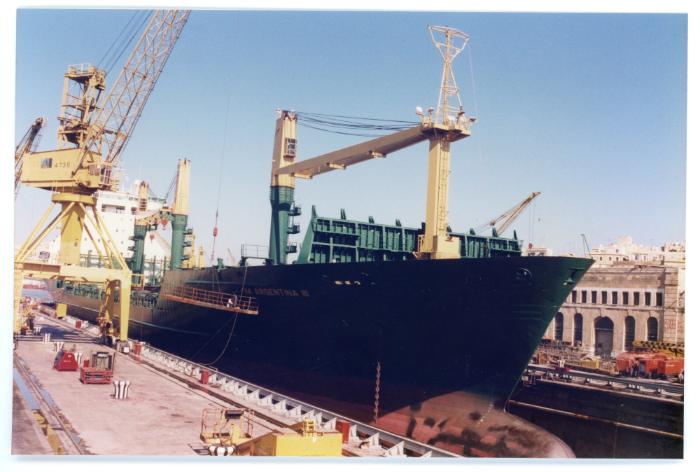 Malta Shiprepair Yard - Ship "Zim Argentina III" Dock No 5 repairs