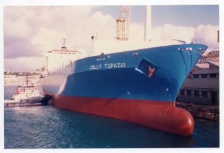 Malta Shiprepair Yard - Ship "Jolly Topazio" afloat repairs