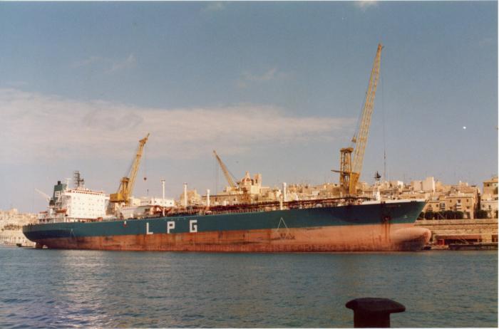 Malta Shiprepair Yard - Ship "Hugo N" Afloat repairs