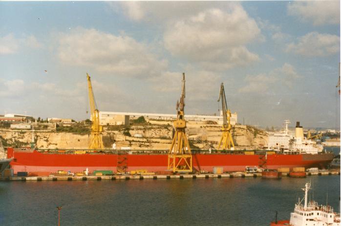 Malta Drydocks photo during the Conversion of m/t "Northia" to FPSO "IKDAM"
