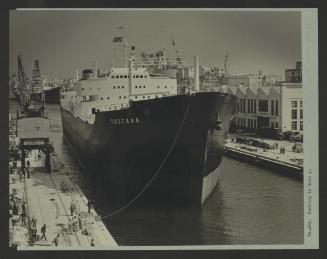 Malta Drydocks No 4 and 5 Drydocks Conversion construction work Docking in No 4 Dock - Ship "Toscana"