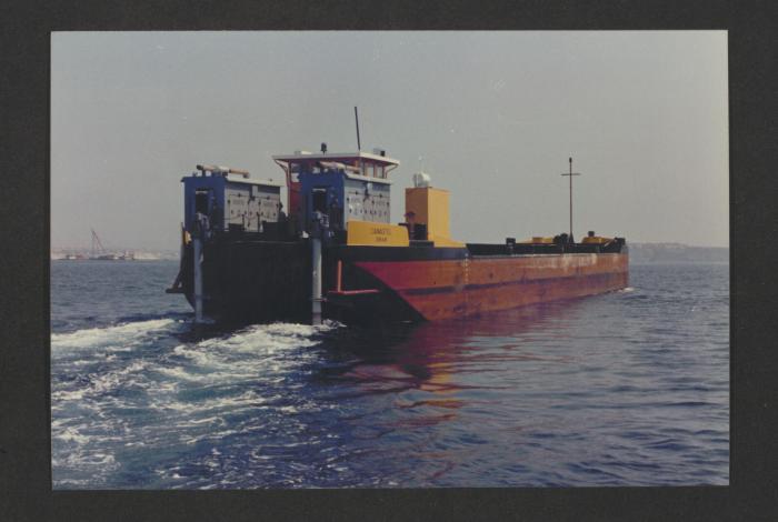 Newbuilding Omi-barge (Split-hopper barge)  "Canastel" for Algerian Clients at sea