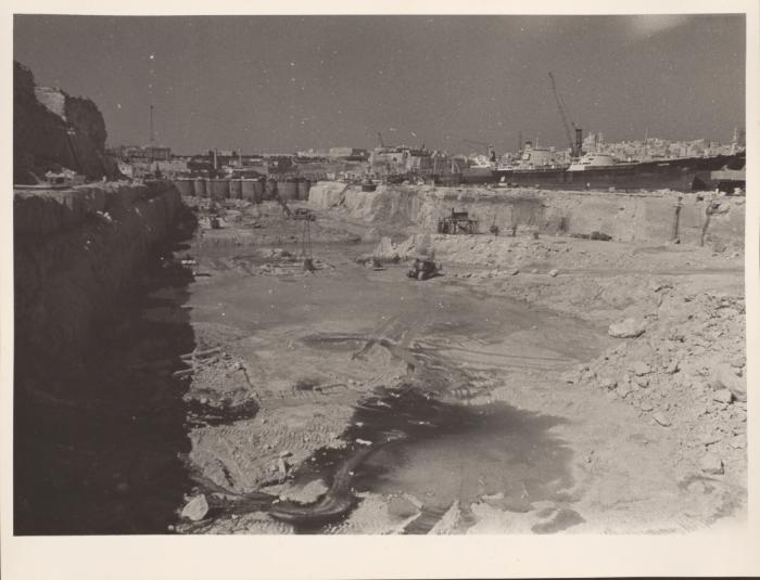 Malta Drydocks - No 6 Drydock construction