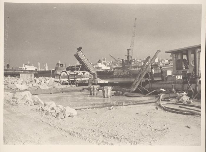 Malta Drydocks - No 6 Drydock construction