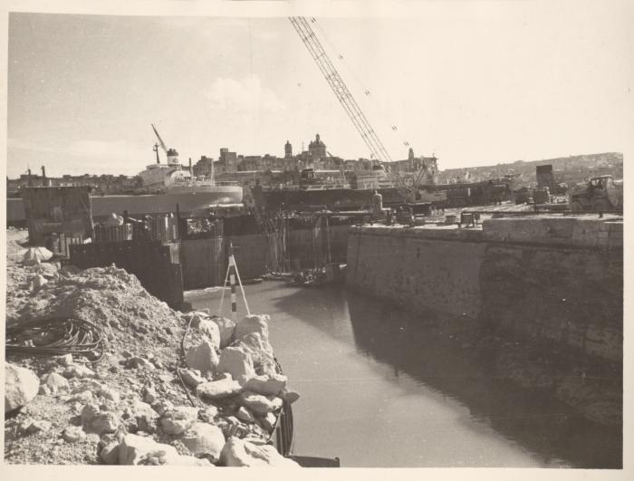 Malta Drydocks - No 6 Drydock construction