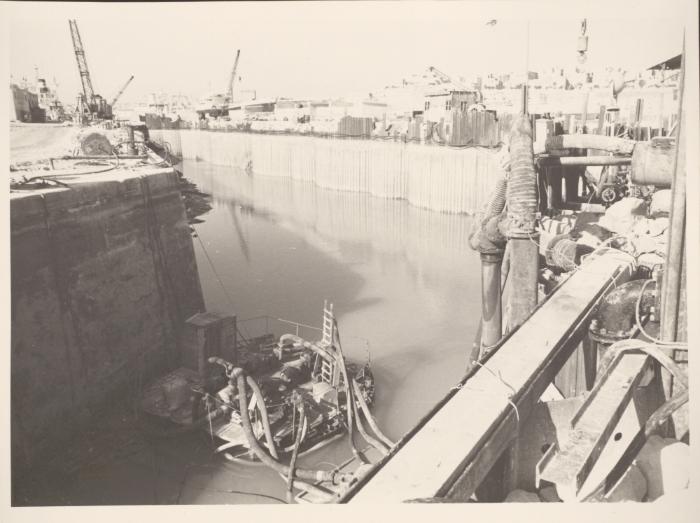 Malta Drydocks - No 6 Drydock construction