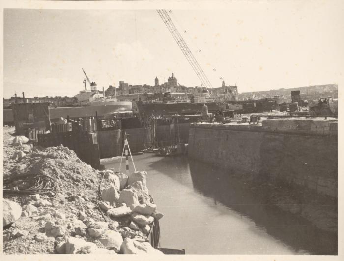 Malta Drydocks - No 6 Drydock construction