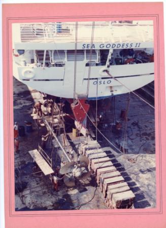 Malta Drydocks ship "SEA GODDESS II" repairs on propeller and tailshaft in No 4 Dock