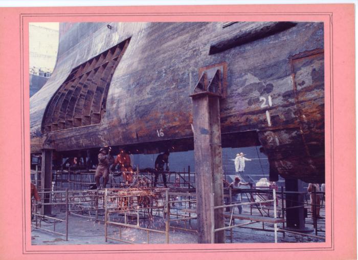 Malta Drydocks - unidentified ship - forward bottom steel repairs