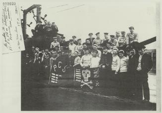 P.O.Std crew (Petty Officers of the Standard) onboard the British submarine minelayer of the Porpoise class, "PORPOISE" (1932)
