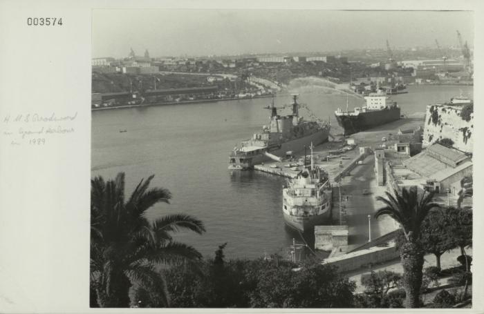 "HMS BROADSWORD" (1976) docked in the Grand Harbour in 1989