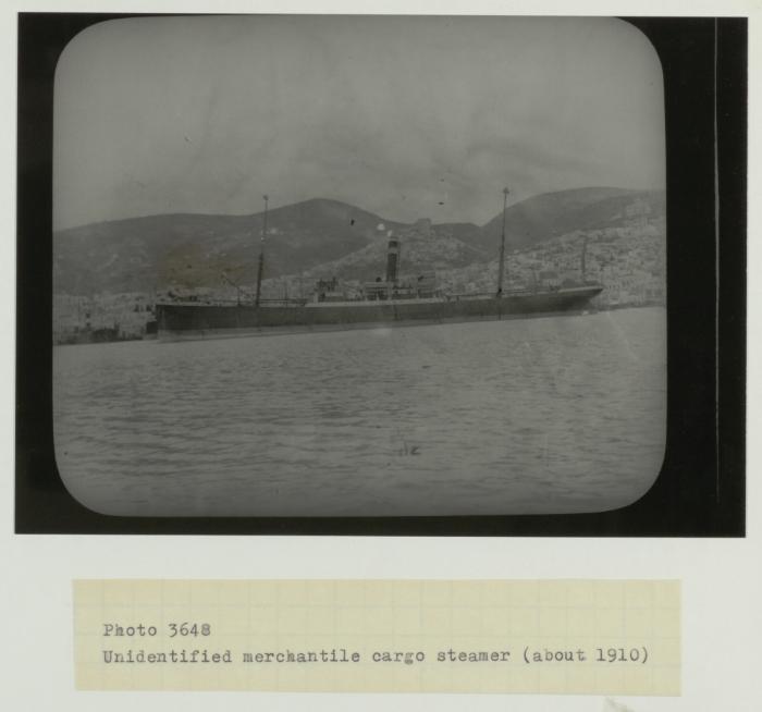 [Unidentified] merchantile cargo steamer (circa. 1910)