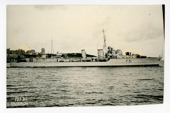 "HMS MOHAWK" (F31)