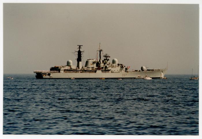 "HMS EDINBURGH" (D97)