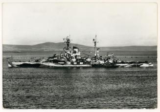 Battleship "HMS RESOLUTION" (1915)