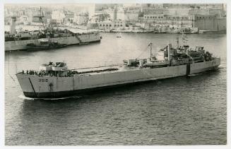 British LST-3001 class "STRIKER" (1945)