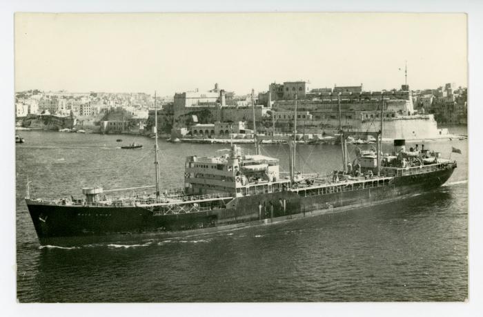 British Tanker of the WAVE class "WAVE CHIEF" (1946)