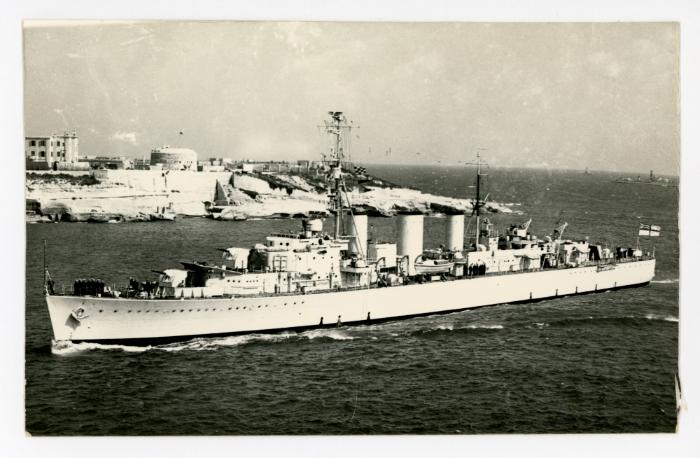 "MANXNAN" before conversion to minesweeper support ship