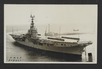 Australian Majestic-class light aircraft carrier HMAS Sydney (R17) at Grand Harbour, Malta