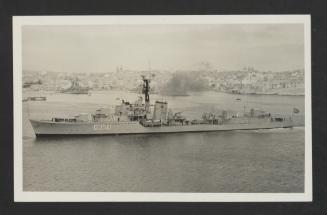 Turkish M-class destroyer TCG Kılıç Ali Paşa (D-350)