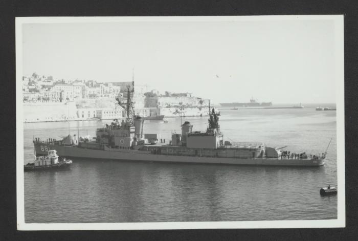 American Gearing-class destroyer USS Bordelon (DD/DDR-881)