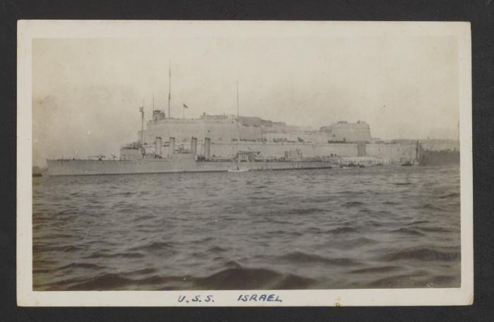 American Wickes-class destroyer USS Israel (DD-98)