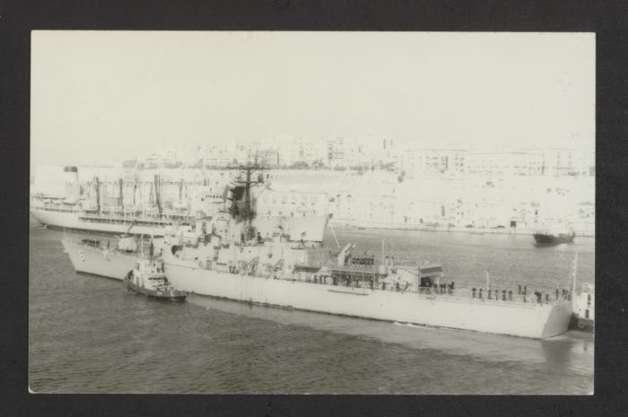 American Brooke-class frigate USS Julius A. Furer (FFG-6)