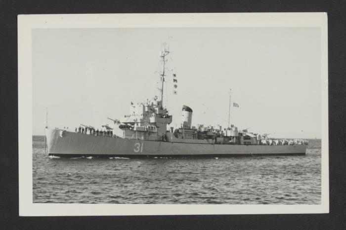 Greek Cannon-class destroyer escort Ierax (D31)