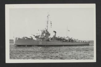 Greek Cannon-class destroyer escort Ierax (D31)