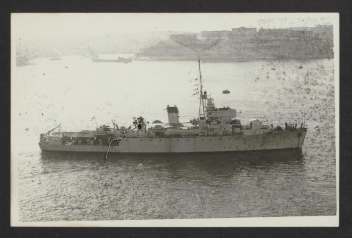 HMS Coquette (J350)