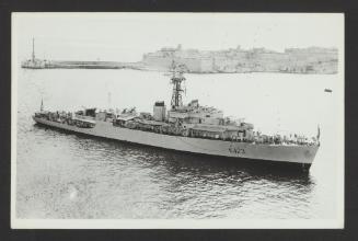 HMS Largs Bay (K423)