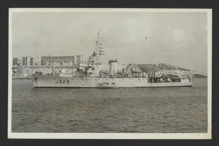 HMS Moon (J329)