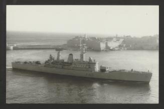HMS Sirius (F40)