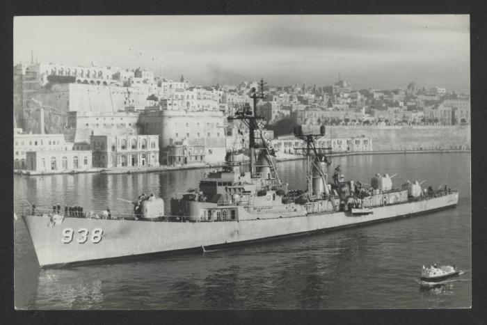 USS Jonas Ingram (DD-938)