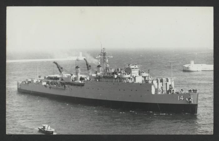 USS Rushmore (LSD-14)