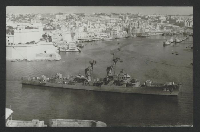 USS Jonas Ingram (DD-938)