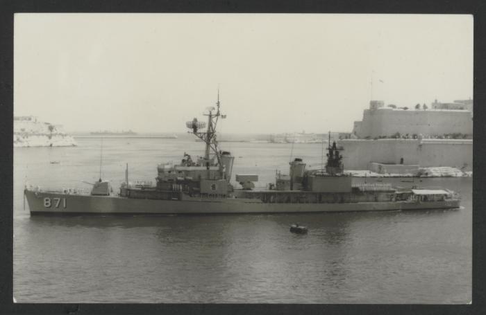 USS Damato (DD-871)