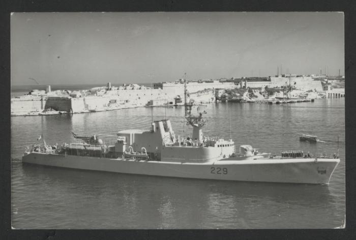 HMCS Ottawa (229); Canada