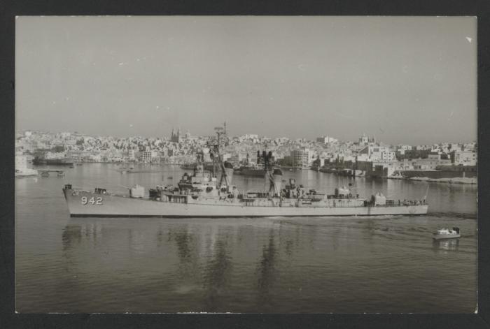 USS Bigelow (DD-942)