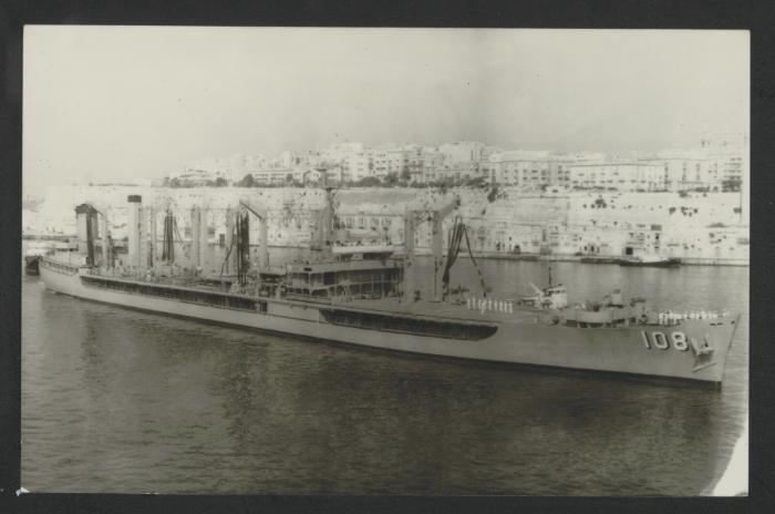USS Pawcatuck (AO-108)