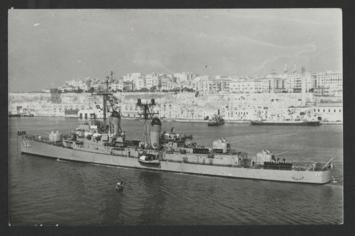 USS Forrest Sherman (DD-931)