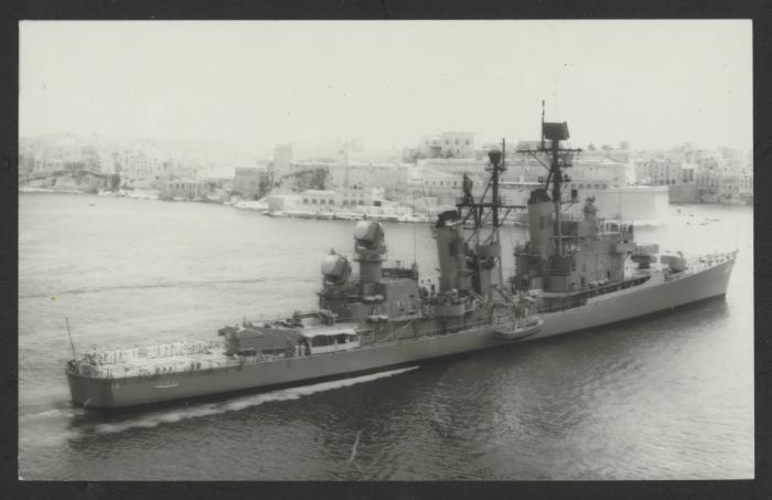 American Farragut-class guided missile destroyer USS Dewey (DLG-14/DDG-45)