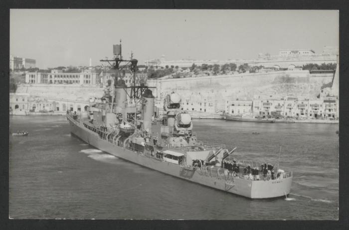American Farragut-class guided missile destroyer USS Dewey (DLG-14/DDG-45)