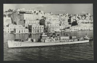 USS Hammerberg (DE-1015)