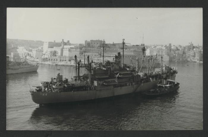 USS Fremont (APA-44)