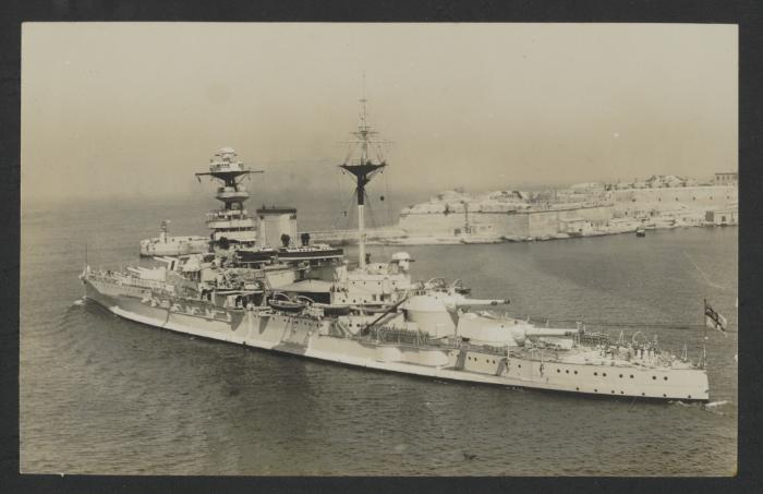 (Queen Elizabeth-class?) battleship, exiting Grand Harbour, Malta
